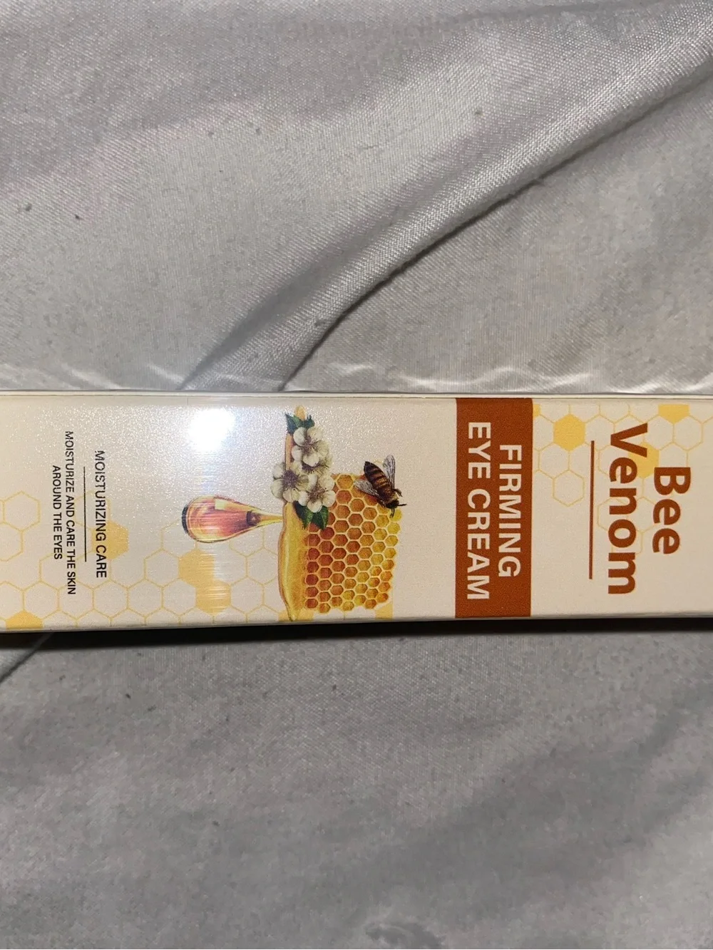 Bee Venom Firming Eye Cream - Honey & Gold Packaging
